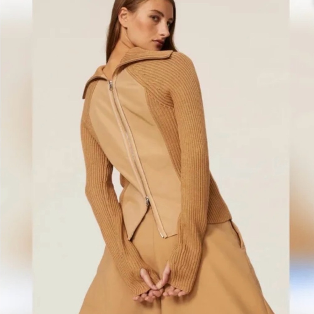 Kaufman Franco Back-Zip Camel-Colored Sweater (M)